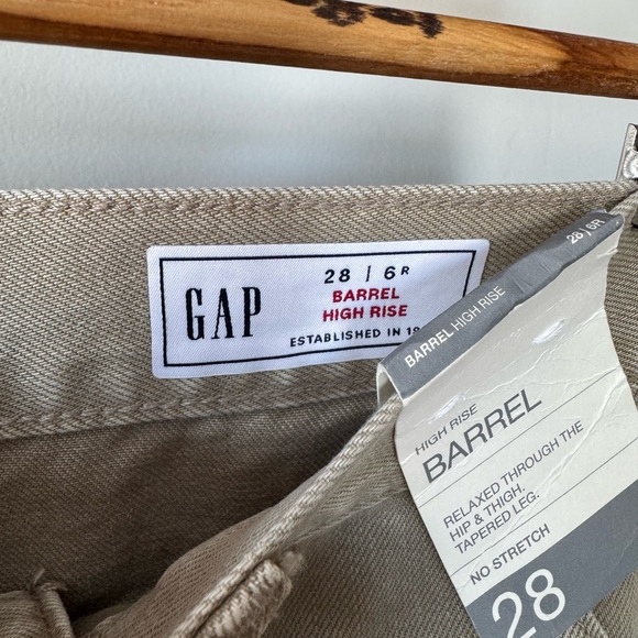 GAP Khaki Tan High Rise Seamed Barrel Pants Size 28 NEW - Picture 6 of 12